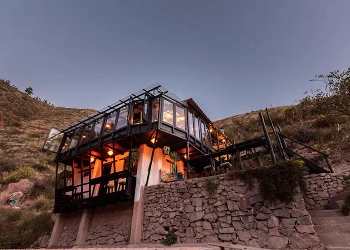 Wolf Totem Lux Backpacker Industrial 3* Pisac